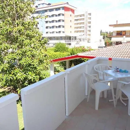 25679 Apartment